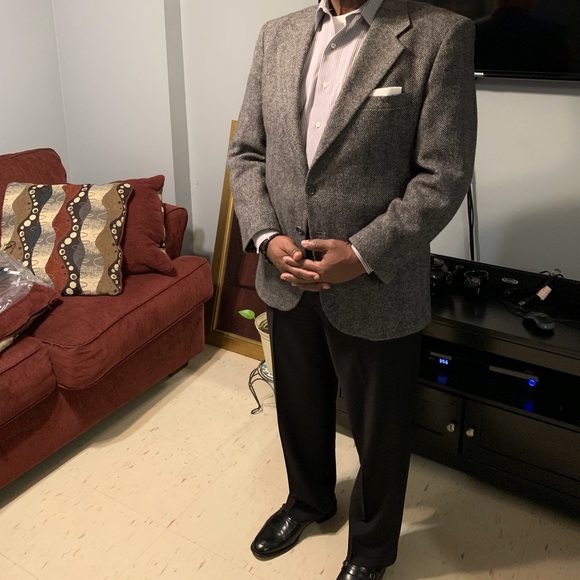 Meet your Posher, James - Picture 2 of 5